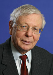 Manfred Lindow